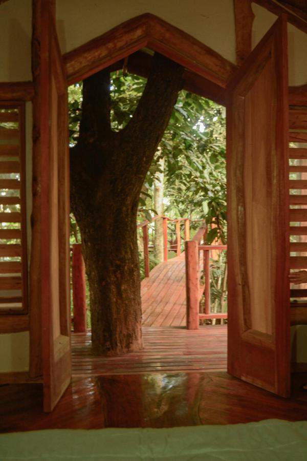 Tukulolo Treehouses Makaunga ภายนอก รูปภาพ